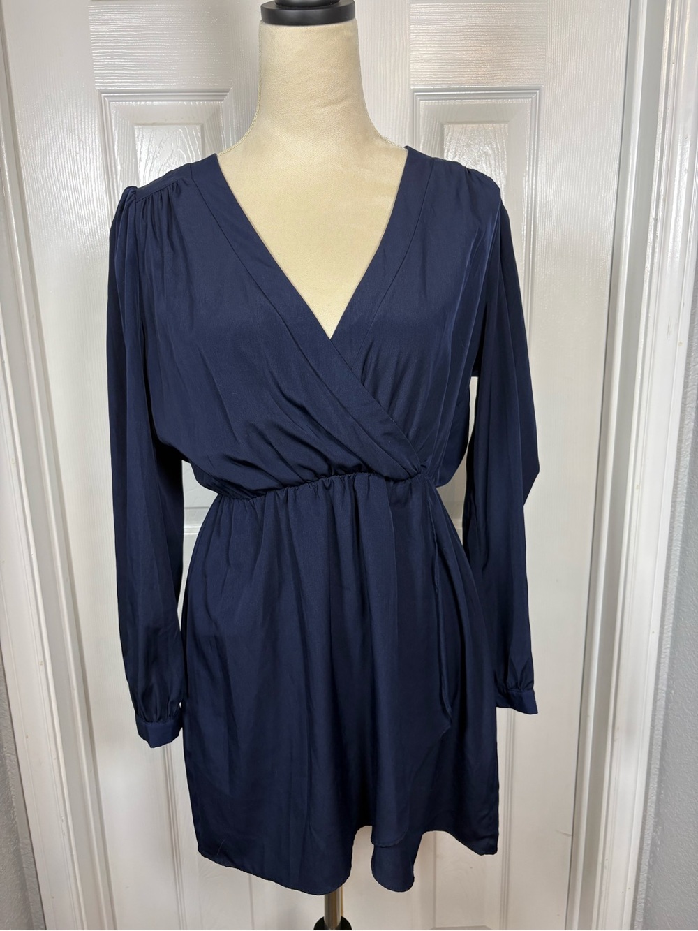 Women's Navy Long-Sleeve V-Neck Wrap-Style Dress Feminine Flowy Classic